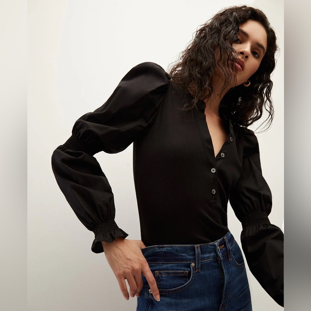 Gorgeous Effy Puff-Sleeve Top